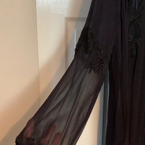 Rungolee Dark Navy Cocktail Dress, szS, fully lined chiffon embroidered dress. - Picture 5 of 9